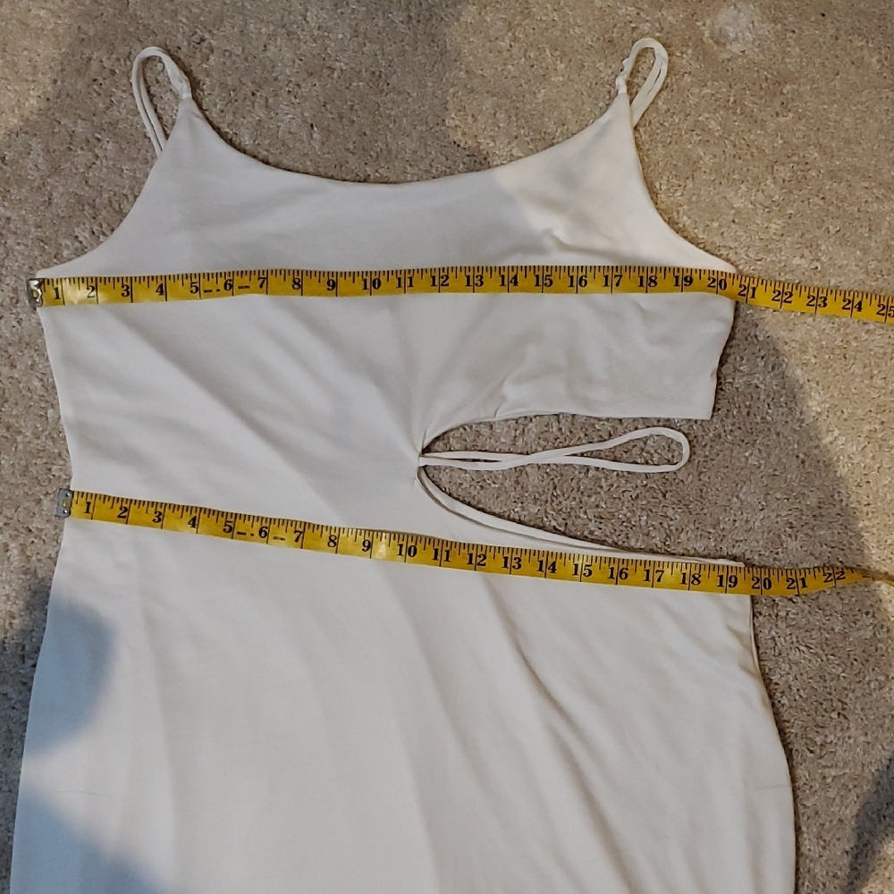 Bodycon Dress - Picture 6 of 9